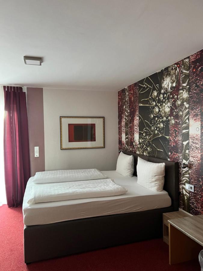 Hotel Aggertal Гуммерсбах Экстерьер фото